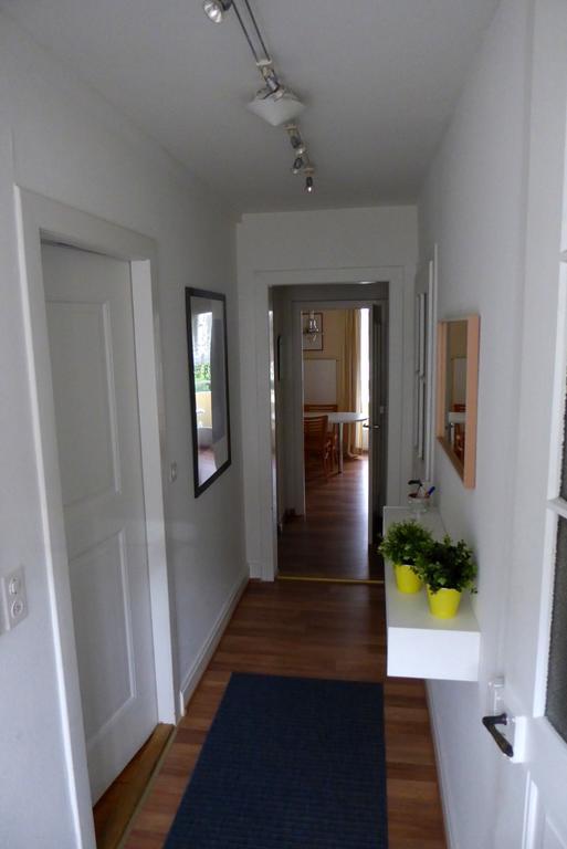 B&B Schlettstadterstrasse Базел Екстериор снимка