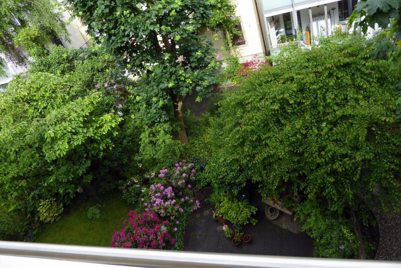 B&B Schlettstadterstrasse Базел Екстериор снимка